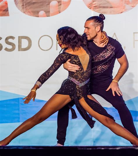 tafixe|Show Isabelle & Felicien .